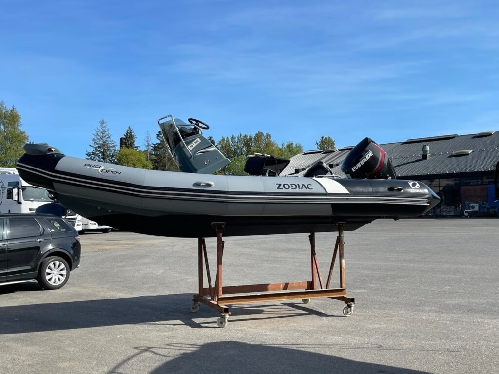 Zodiac Pro Open 650