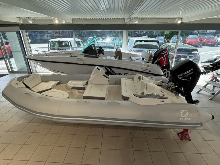 Zodiac Yachtline 440